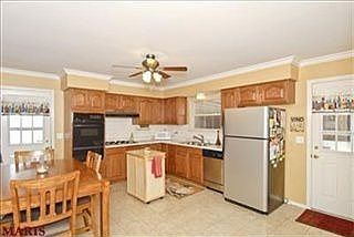 4th image of 226 Charlotte Dr