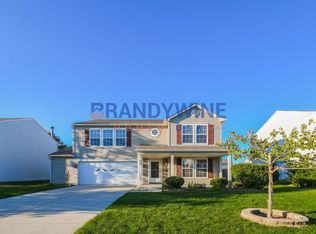 6834 W Philadelphia Dr, McCordsville, IN 46055