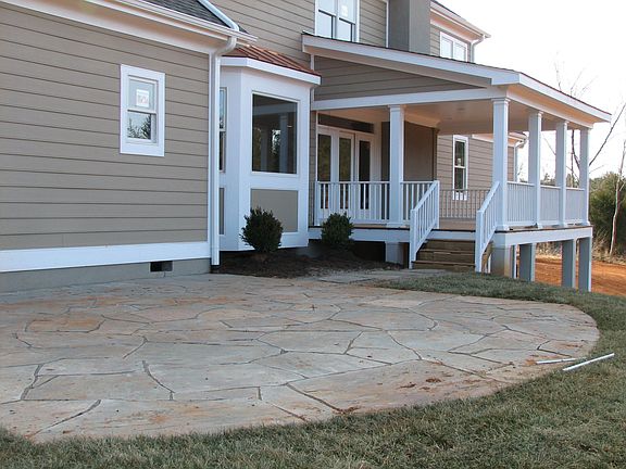 FLAGSTONE PATIO 