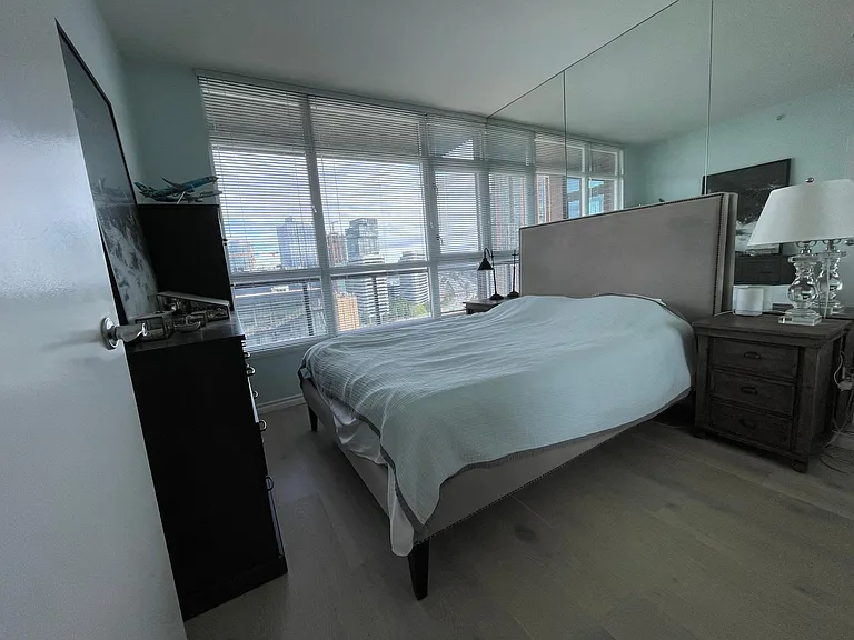 1420 Terry Ave #1503 — Photo 9
