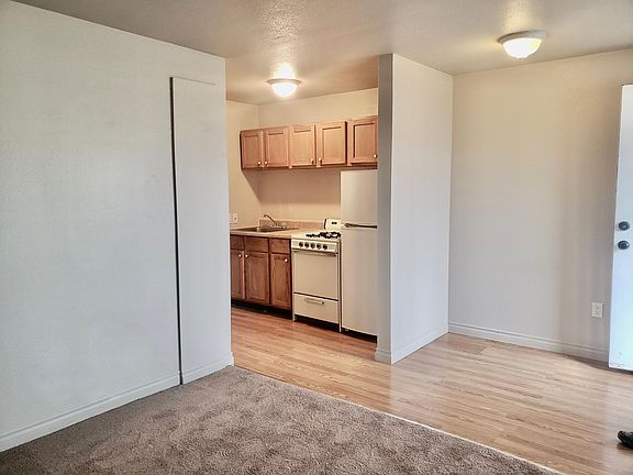5th image of 7602 Grange St W APT L