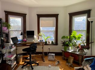 13 Roberts Rd #2, Cambridge, MA 02138