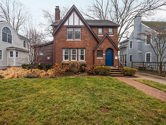 2nd image of 1512 Shadford Rd