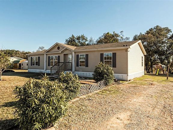 2nd image of 221 Bettinger Way