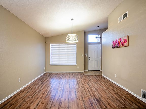 4th image of 540 Fortenberry Pl