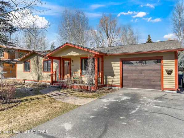 1205 W Hay Sled Dr, Jackson, WY 83001