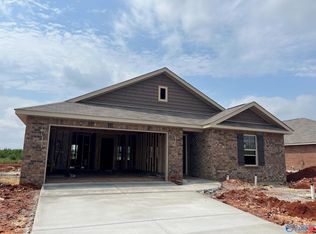 181 Tobin Ln, Hazel Green, AL 35750