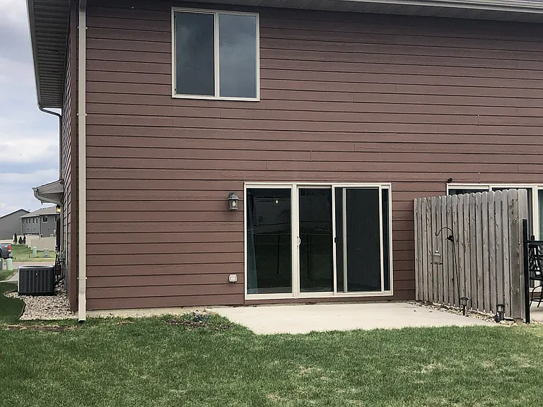 2411 S Ronsiek Ave — Photo 11