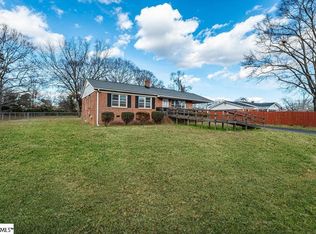 706 Fairview St, Fountain Inn, SC 29644