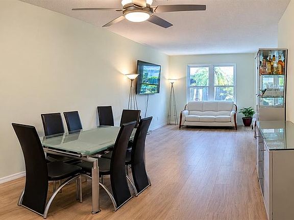 3rd image of 2983 COVEWOOD PLACE