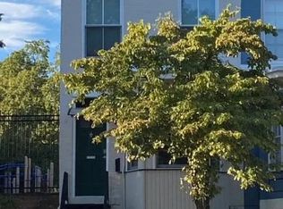 330 E St SE, Washington, DC 20003