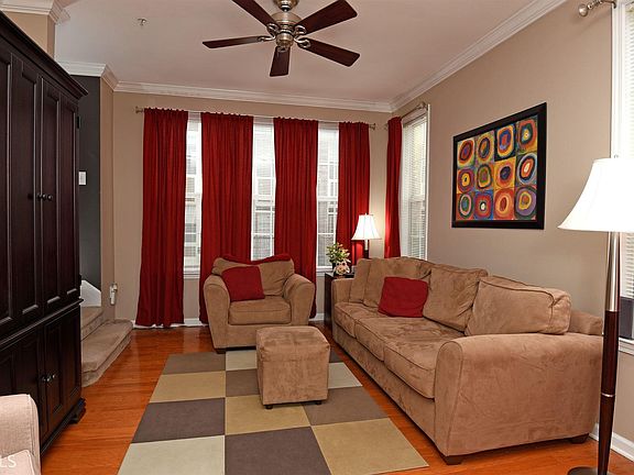5th image of 445 N Sessions St NW #6