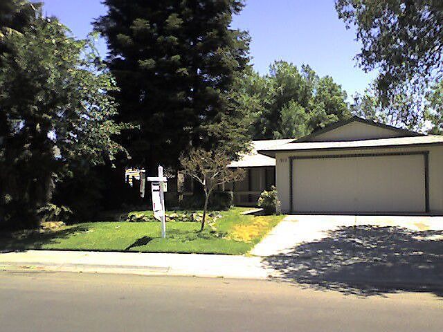 1st image of 917 Towse Dr