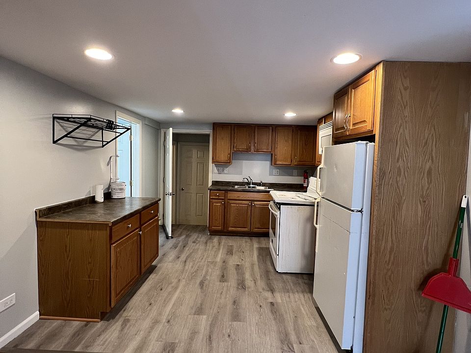 1st image of 4319 N Lawndale Ave #1