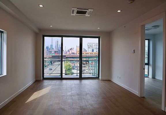 2nd image of 42-44 Crescent St #4B