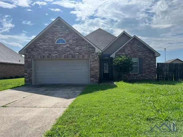 102 Carriage Way, Thibodaux, LA 70301