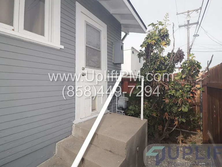 4747 35th St — Photo 8