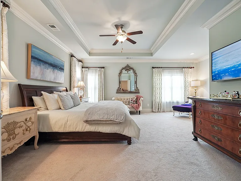 715 Saybeck Way — Photo 17