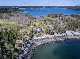 171 Coombs Neck Rd, Vinalhaven, ME 04863