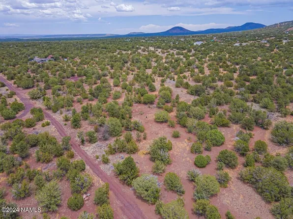 7325 Kestrel Ln, Williams, AZ 86046