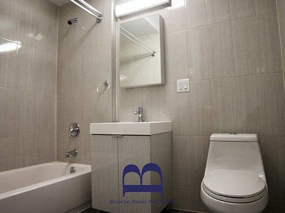5th image of 596 E 19th St APT 3A
