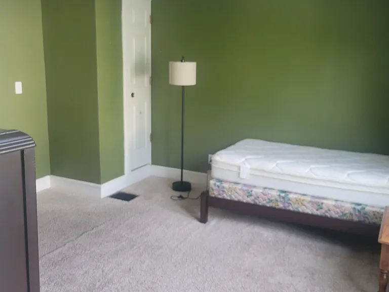 105 Lakeshore Dr NW #5 — Photo 20