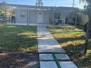 5624 Arthur St, Hollywood, FL 33021