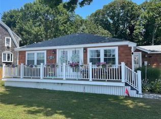 2156 Main Rd, Tiverton, RI 02878