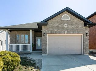 42 Kerr Cres, Ingersoll, ON N5C4H1