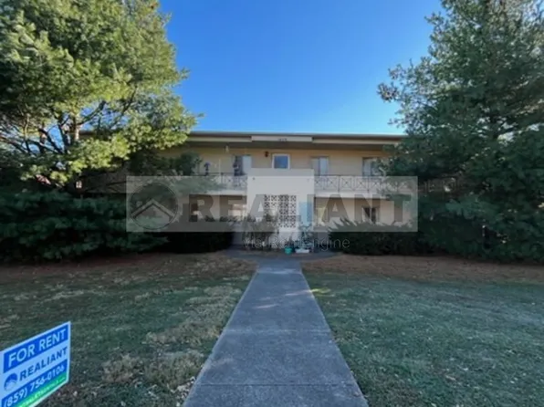 1606 Alexandria Dr APT 2, Lexington, KY 40504