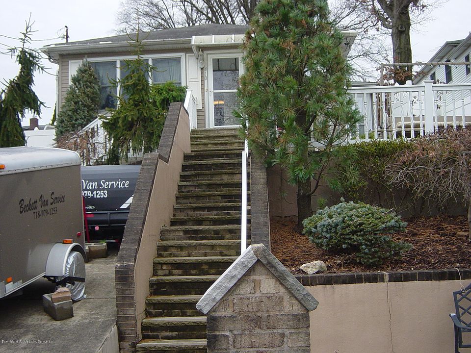 1st image of 410 Purdy Ave