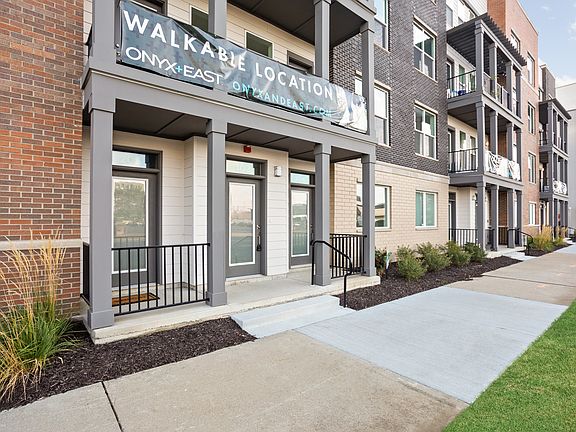 4th image of N Illinois St #102