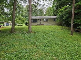 2439 Broadway Ave NE, East Canton, OH 44730