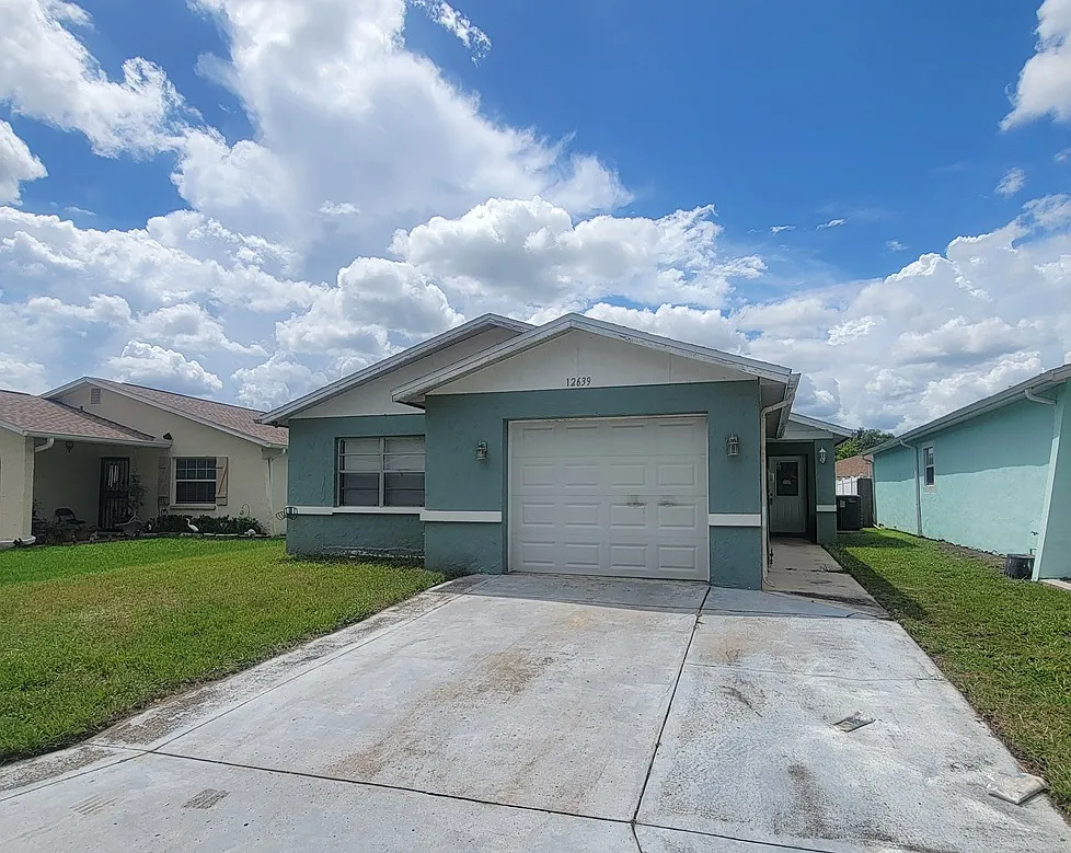 3 bed, 1280 sqft, $1,650 — Photo 2