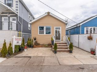 10213 164th Ave, Howard Beach, NY 11414