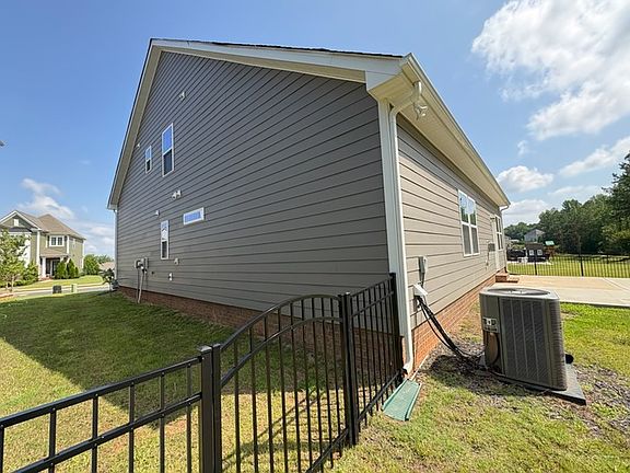 5th image of 3032 Whipcord Dr