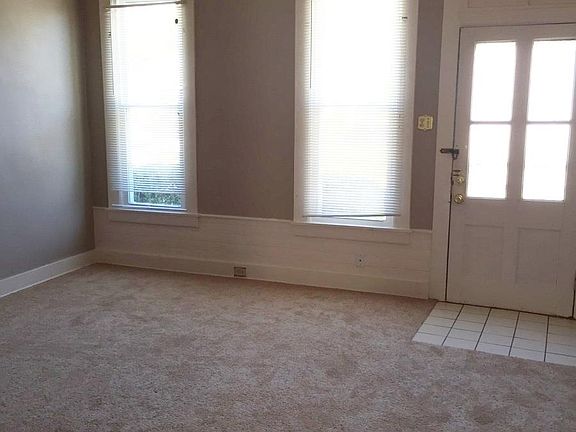 2nd image of 826 Milton St