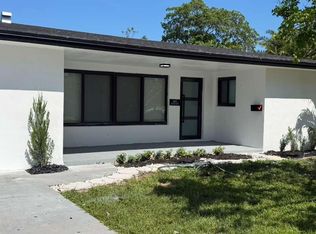 160 SE 15th Ave, Pompano Beach, FL 33060