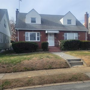 11924 203rd Street, Saint Albans, NY, 11412