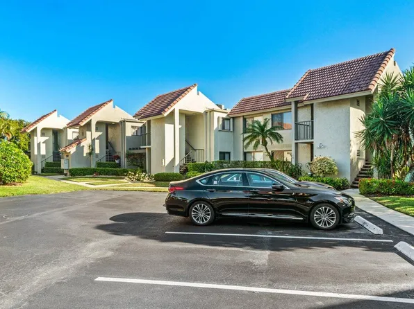 5589 Fairway Park Drive #202, Boynton Beach, FL 33437