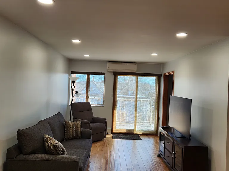 2629 E 23rd St #3F — Photo 4