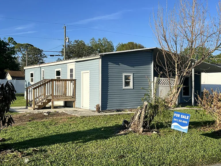 Auburndale Estates — Photo 25