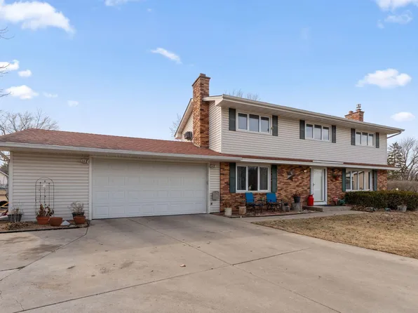 11116 Radisson Ct, Burnsville, MN 55337