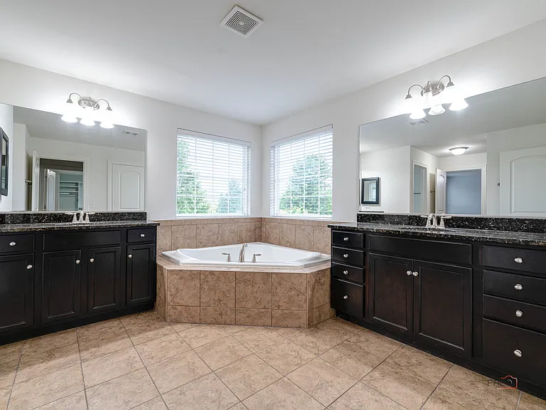 23590 N Sanctuary Club Dr — Photo 22