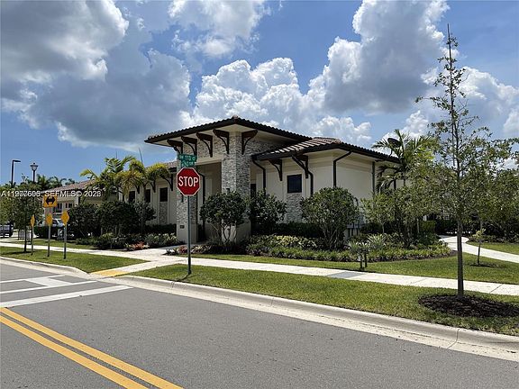 3rd image of 11304 SW 249th St