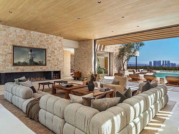 3rd image of 1039 Wallace Rdg