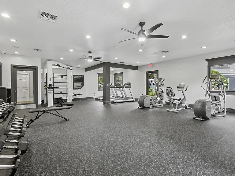Sanctuary at Highland Oaks — Photo 20