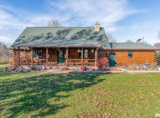 13220 63rd Ave, Blue Grass, IA 52726