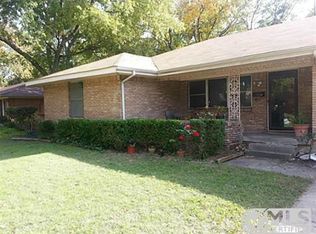 3230 Lockmoor Ln, Dallas, TX 75220
