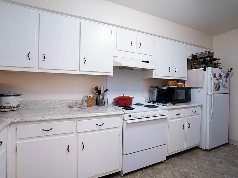 500 Indiana Ave #1 — Photo 7